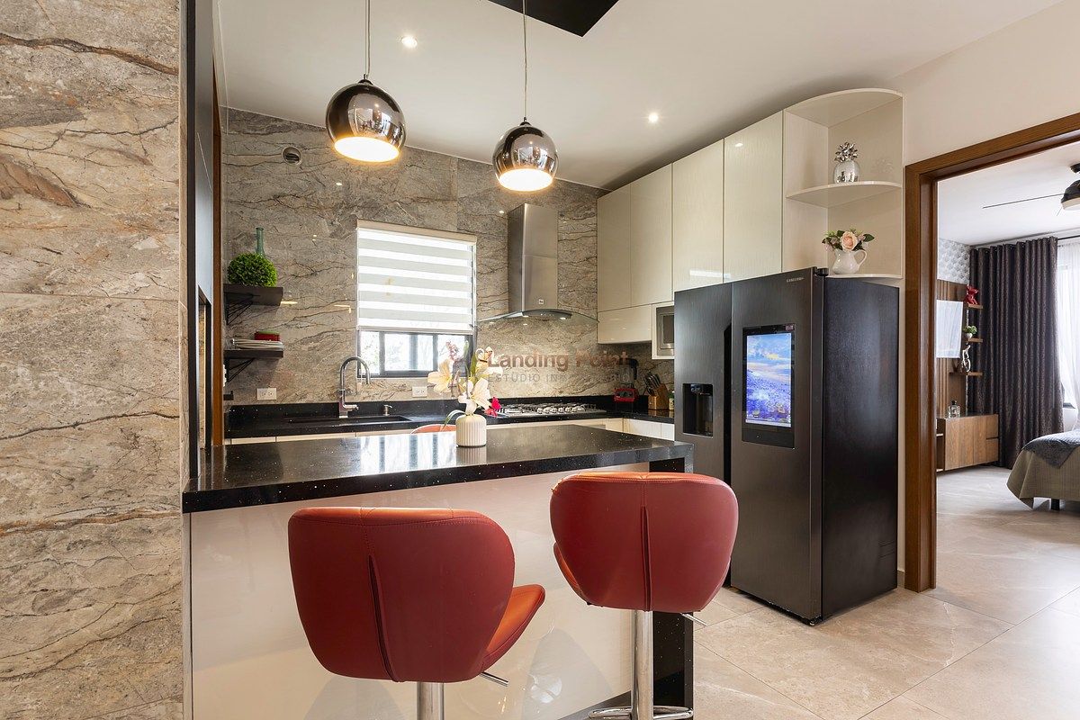 Casa con alberca | Habitación PB · Triple altura · Diagonal a parque — fotografía 6