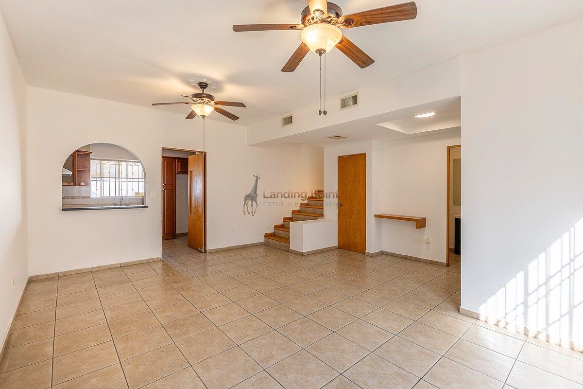 Casa en Venta Cumbres Elite 3er. Sector | Privada Almendros — fotografía 3