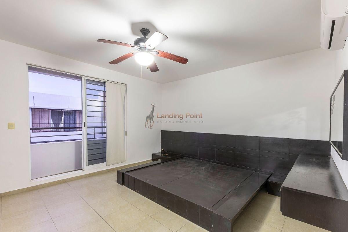 Casa en Venta Paseo de Cumbres | Terreno Doble en Esquina con Alberca y Terraza — fotografía 12