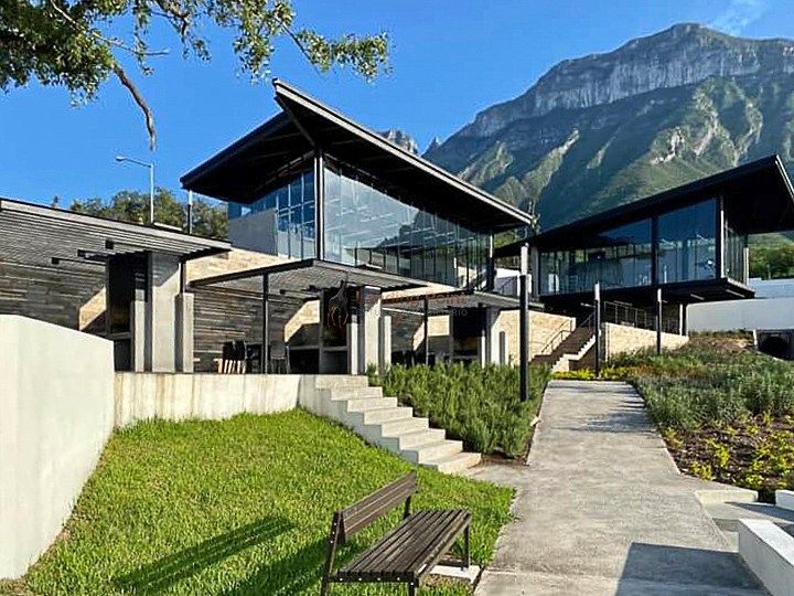 Terreno esquina cerca de 18 m de frente | Everest Cumbres Elite Premier Monterr — fotografía 3