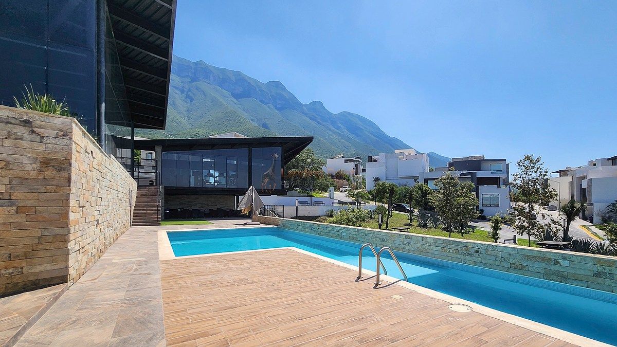 Terreno esquina cerca de 18 m de frente | Everest Cumbres Elite Premier Monterr — fotografía 6
