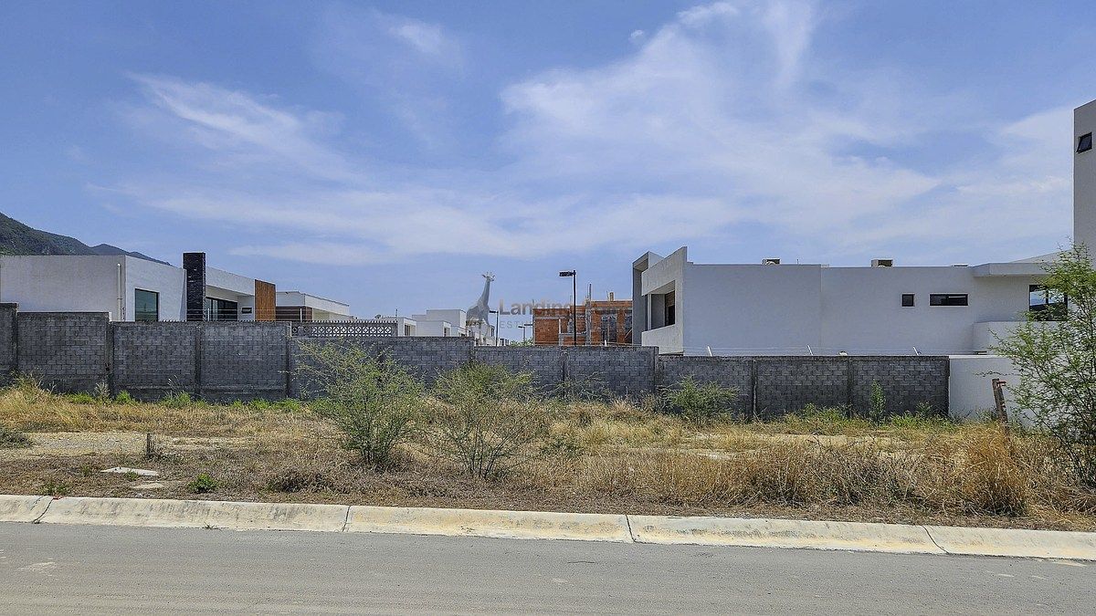 Terreno plano I Frente a Parque I Pedregal de la Montaña Nacional — fotografía 5