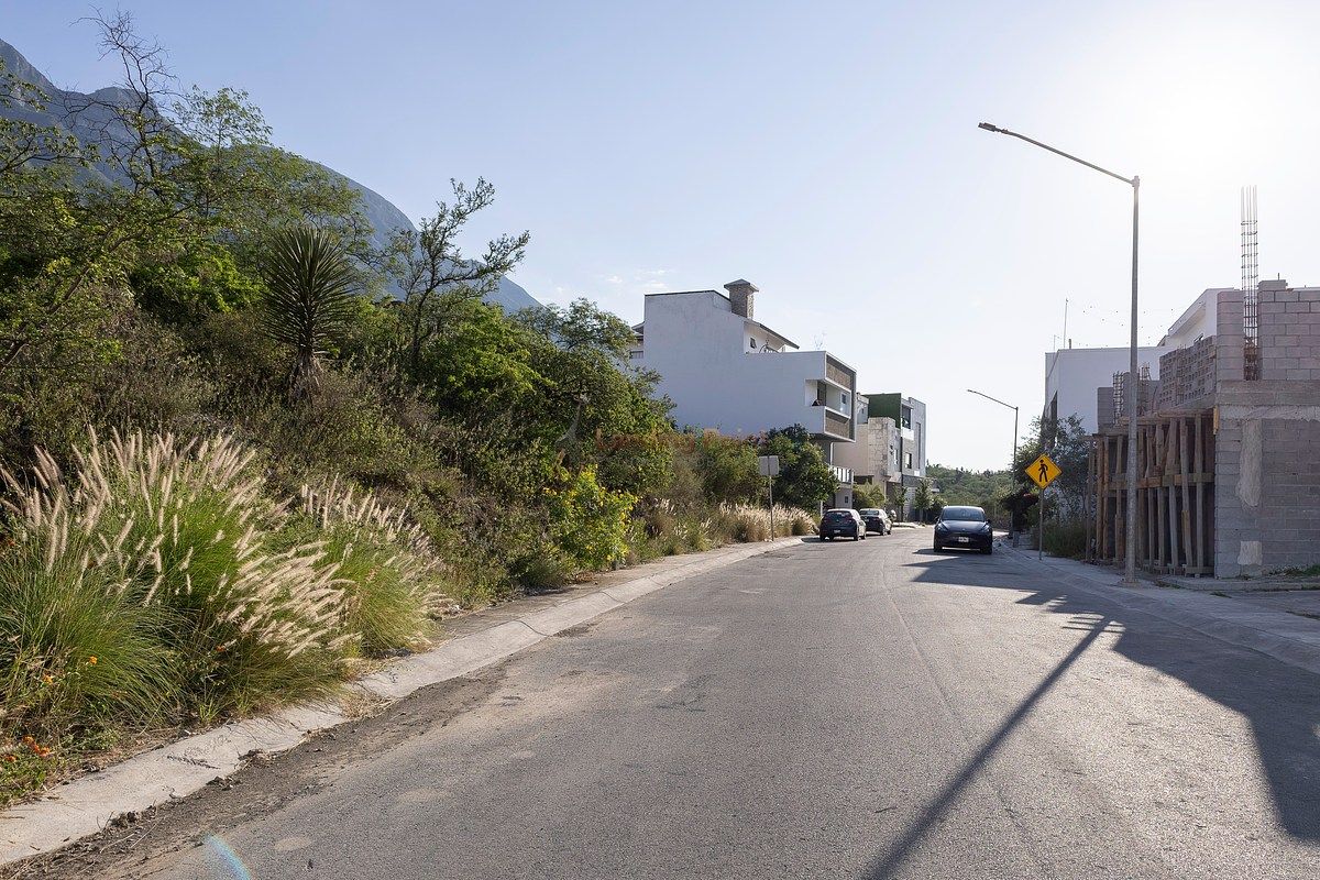 Terrenos Contiguos en Venta | Cumbres Elite Premier | Privada Vesubio | 150.43 — fotografía 6