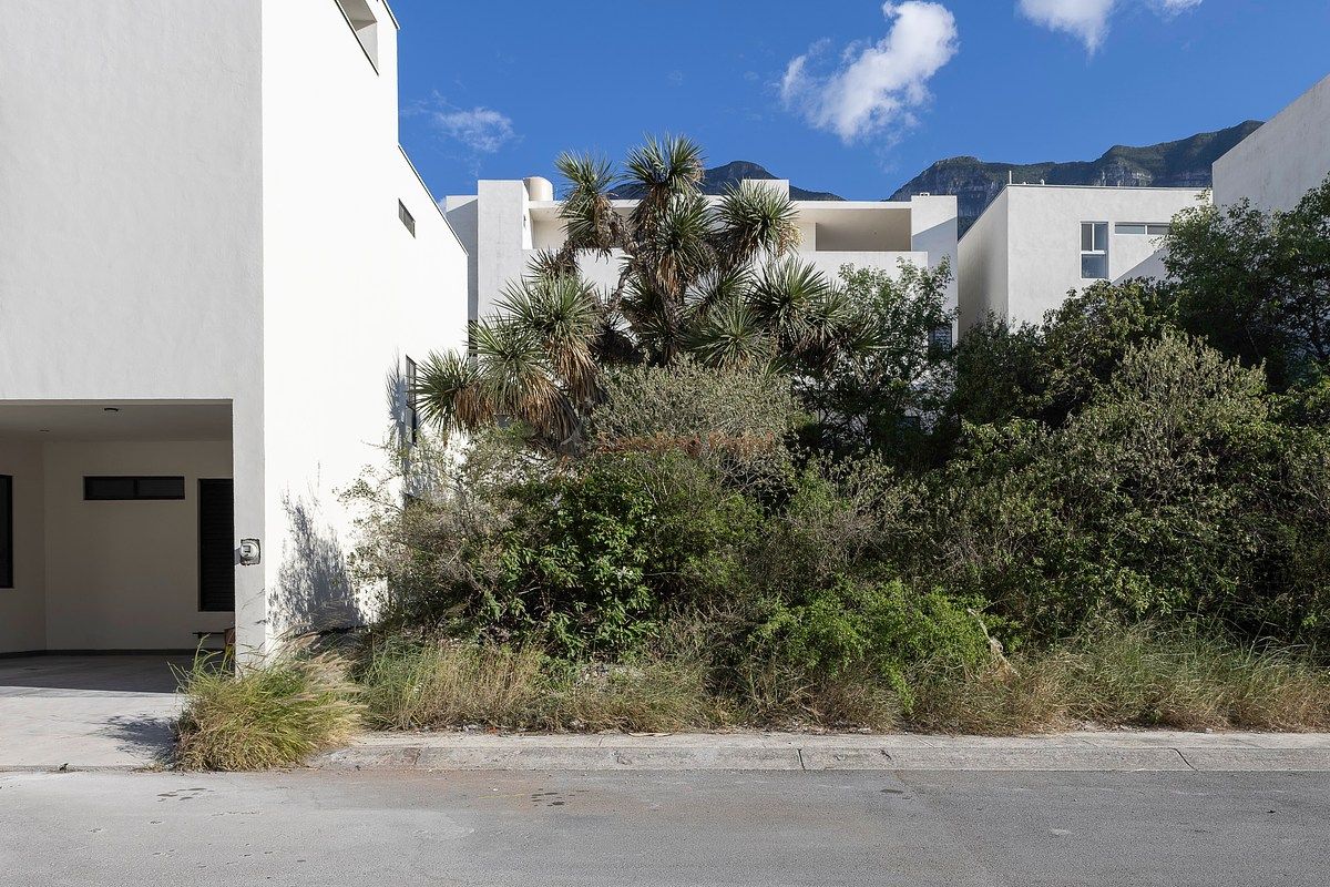 Terrenos en venta ascendente | Cumbres Elite Premier | Privada Vesubio — fotografía 5